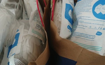 Kompanija DM donirala 400 za&scaron;titnih maski za policijske službenice