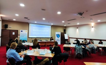 Policewomen  from whole country at a workshop on the role of policewomen in the process of reducing irregular migration