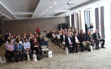 U Sarajevu održana zavr&scaron;na konferencija "Vi&scaron;e žena-vi&scaron;e povjerenja"