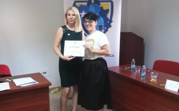 Полицијским службеницама уручени цертификати о учешћу на радионици