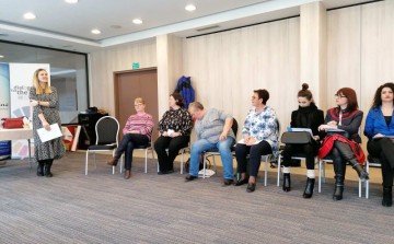 Članice Udruženja na obuci &bdquo;Osnaživanje žena za građansku participaciju i unapređenje dru&scaron;tvene kohezije u lokalnim zajednicama&ldquo; - II modul