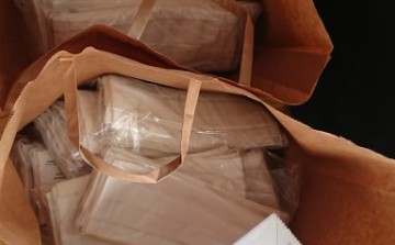 Distribucija doniranih za&scaron;titnih maski firme ZENKO d.o.o. Zenica