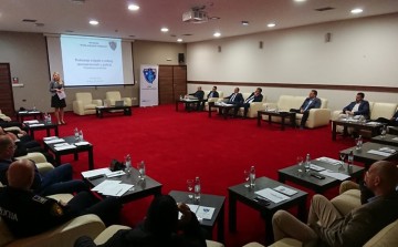 Podizanje svijesti o rodnoj ravnopravnosti u policijskim strukturama u BiH kroz edukaciju rukovodećih službenika/ca